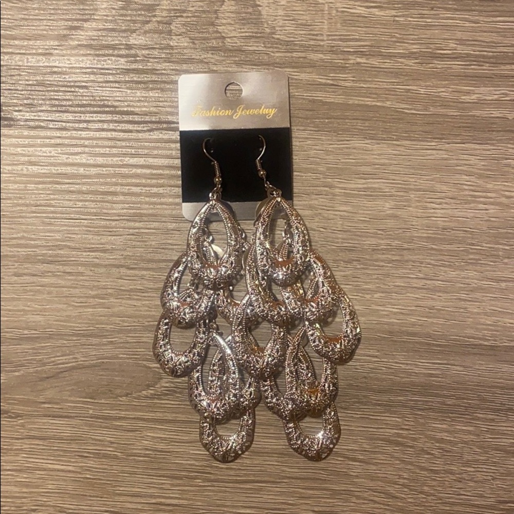 Silver Dangled Earrings